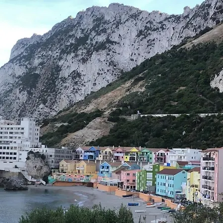 Rock Studio-hosted By Sweetstay Apartment Gibraltar